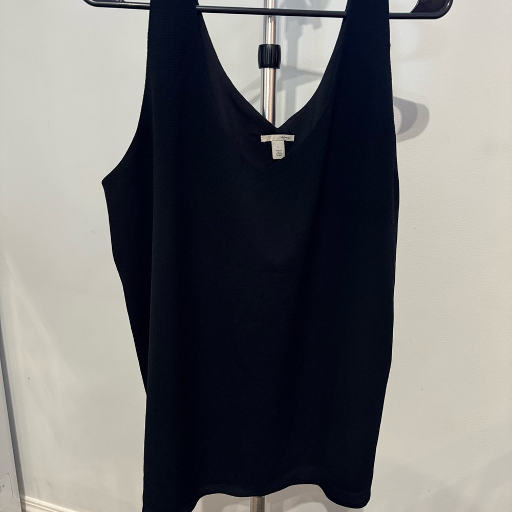 Halogen Black V-Neck Tank Top (L)